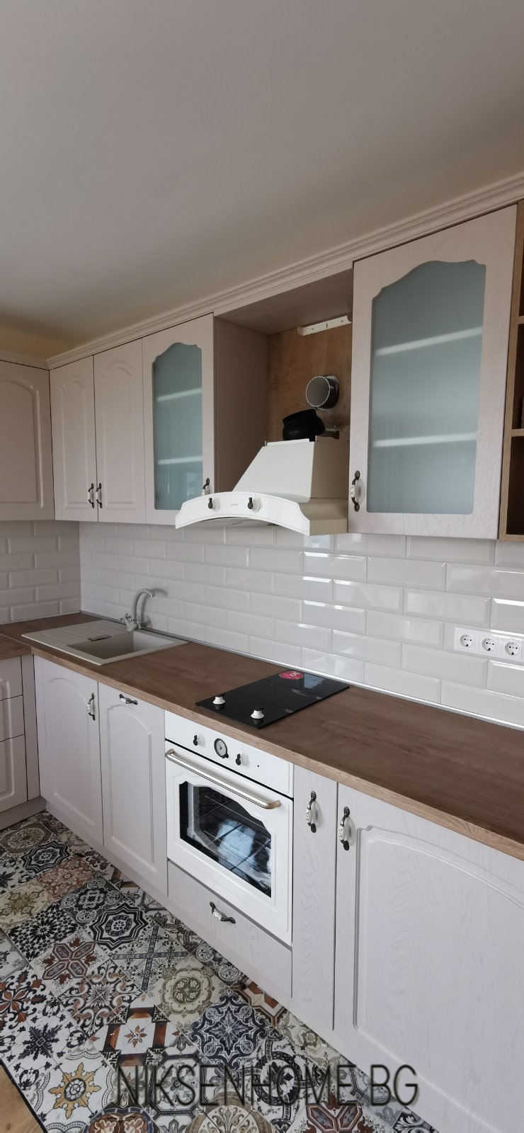 Пясъчен дъб - ретро кухня с орнаменти - Image 3