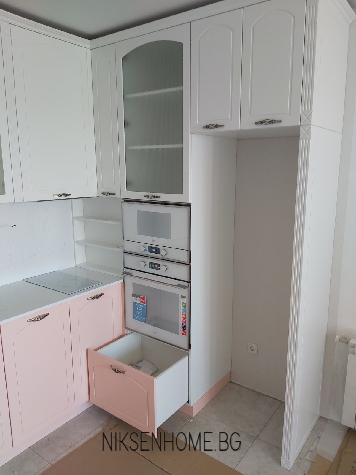 Бонбонено розово - обзавеждане на апартамент - Image 6