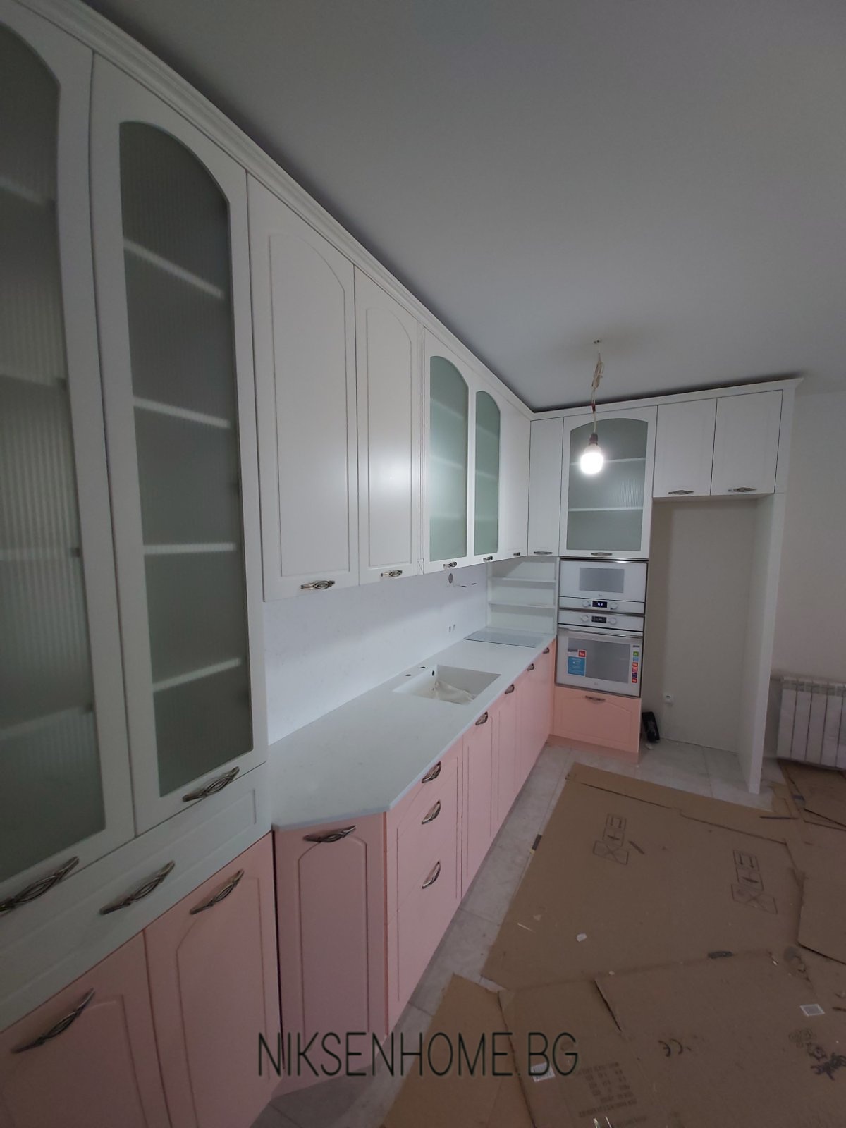 Бонбонено розово - обзавеждане на апартамент - Image 5