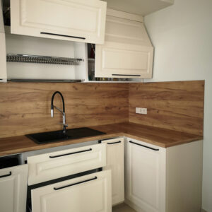 Ванила Кънтри - МДФ кухня с класически форми