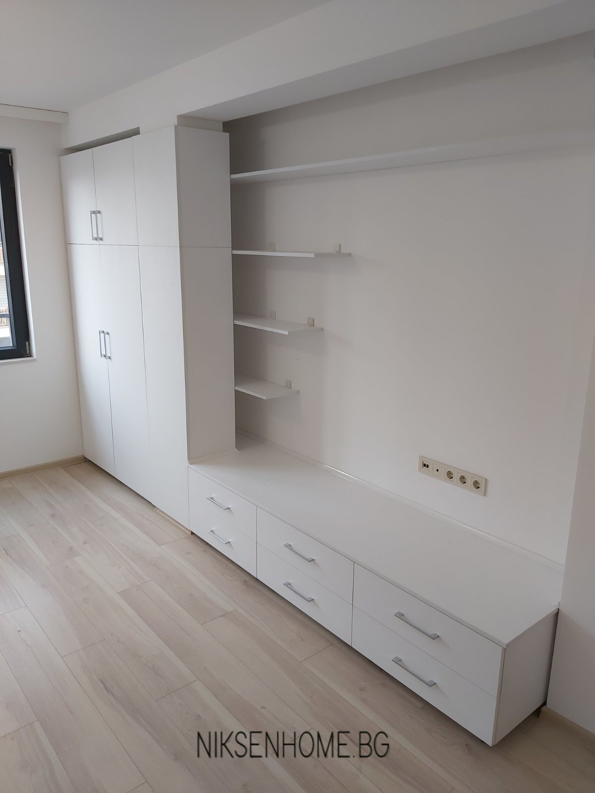 Бяла Атмосфера - Обзавеждане на всекидневна и кухня в бял мат - Image 4