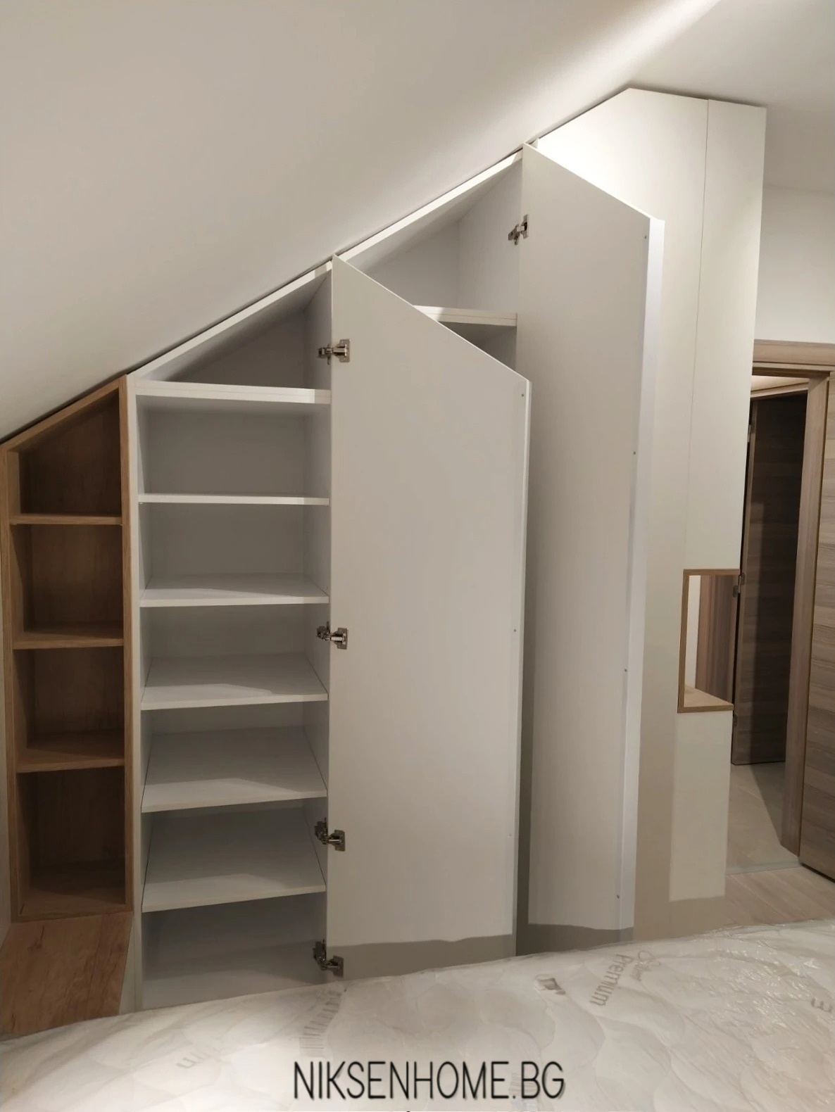 Спектакулар 2022 - цялостно обзавеждане на маломерно жилище - Image 5