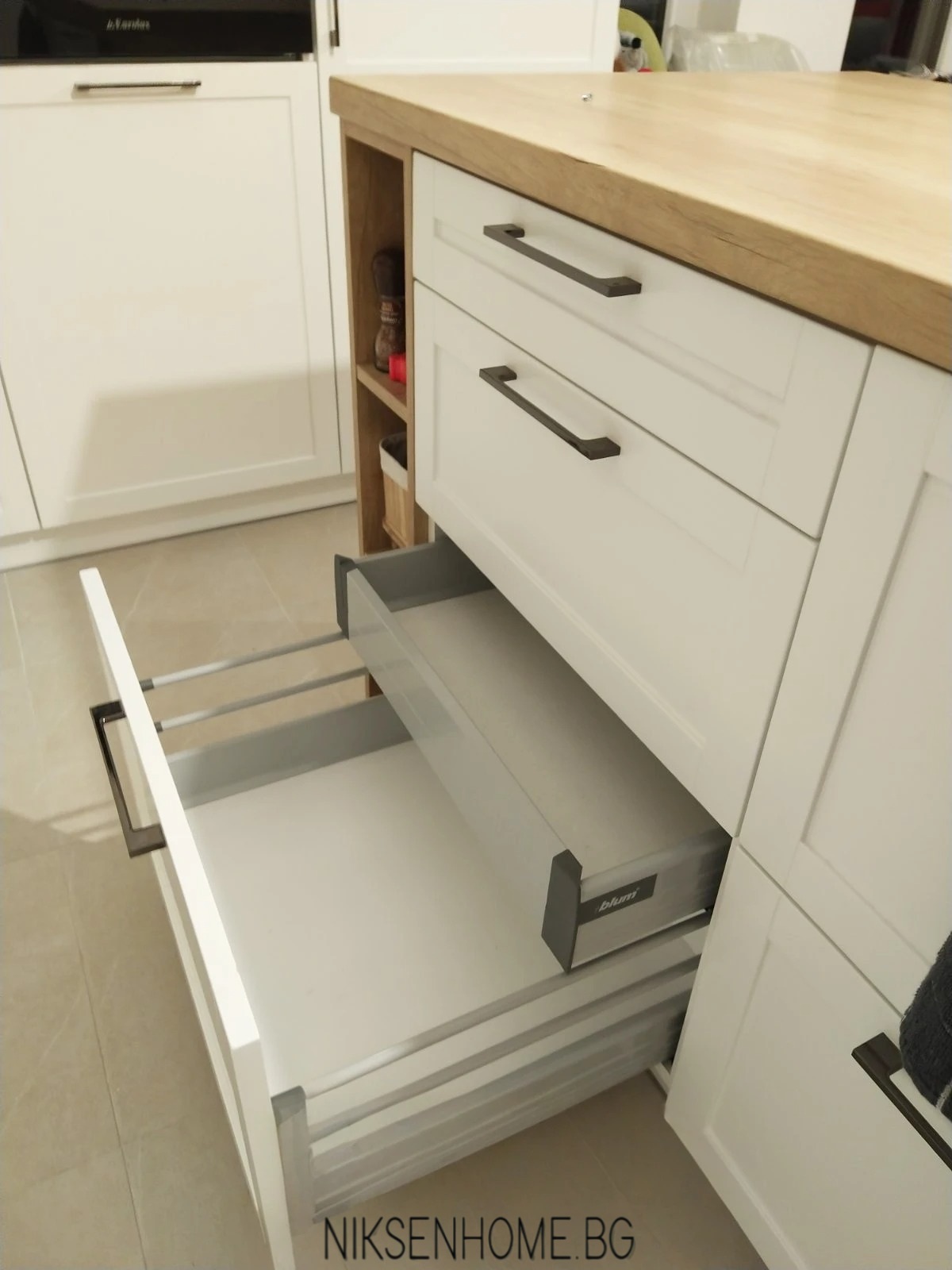 Спектакулар 2022 - цялостно обзавеждане на маломерно жилище - Image 3