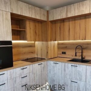 Топла Естета - кухня по индивидуален проект в дървестни мотиви